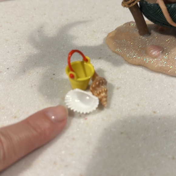 Charming Tails Collectible - Picture 6 of 6